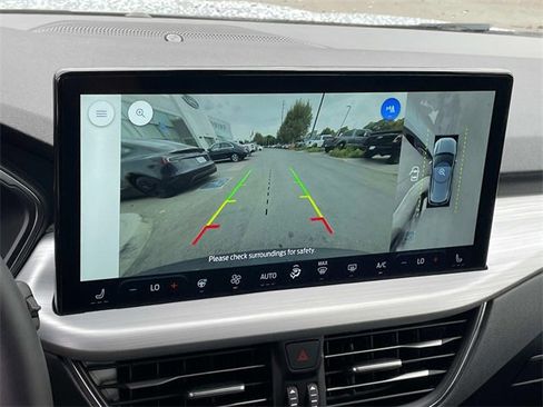 New 2025 Ford Escape SE w/ PHEV Premium Package image 12