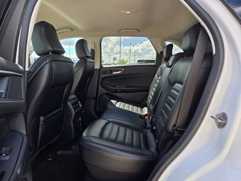 Certified 2024 Ford Edge SEL w/ Convenience Package AWD/4WD image 18