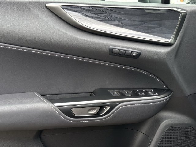 Used 2025 Lexus NX 250 FWD w/ Accessory Package (Z2) image 24