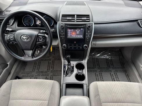 Used 2017 Toyota Camry LE image 15