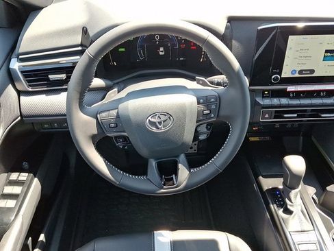 New 2026 Toyota Camry SE FWD image 9