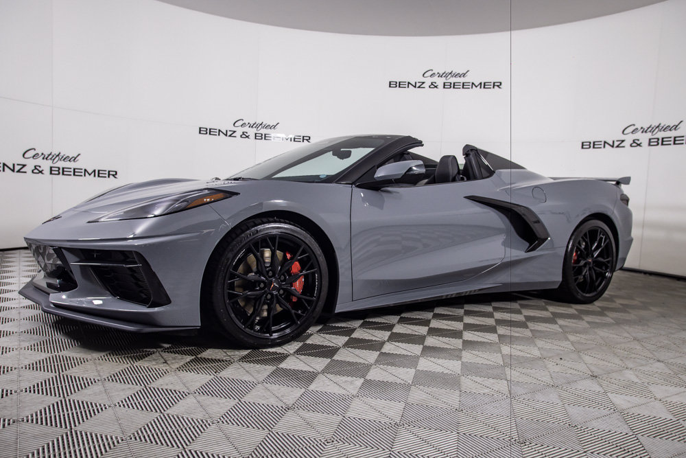 Used 2025 Chevrolet Corvette Stingray Preferred Conv w/ Z51 Performance Package RWD image 5