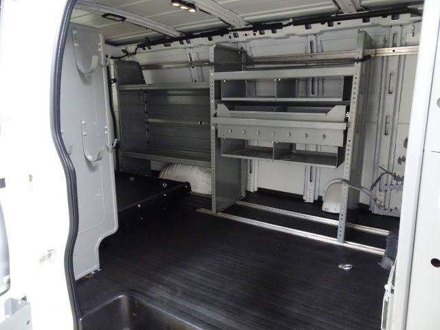 Used 2015 Chevrolet Express 2500 RWD image 22
