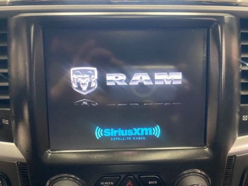 Used 2017 RAM 1500 Limited image 32