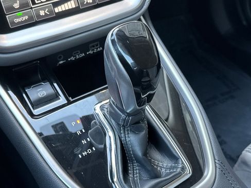 Certified 2025 Subaru Outback Premium image 24
