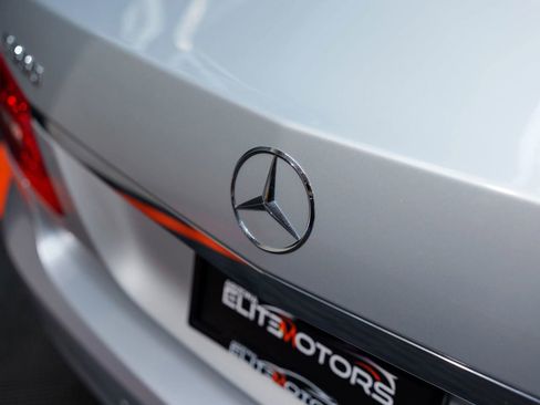 Used 2010 Mercedes-Benz E 550 4MATIC Sedan image 22