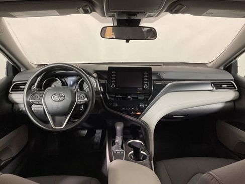 Used 2022 Toyota Camry LE FWD image 20