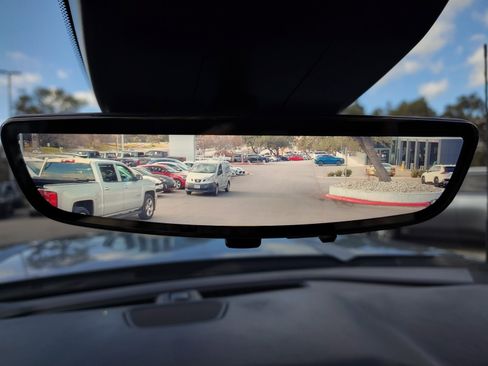 Used 2025 GMC Sierra 2500 Denali Ultimate image 36