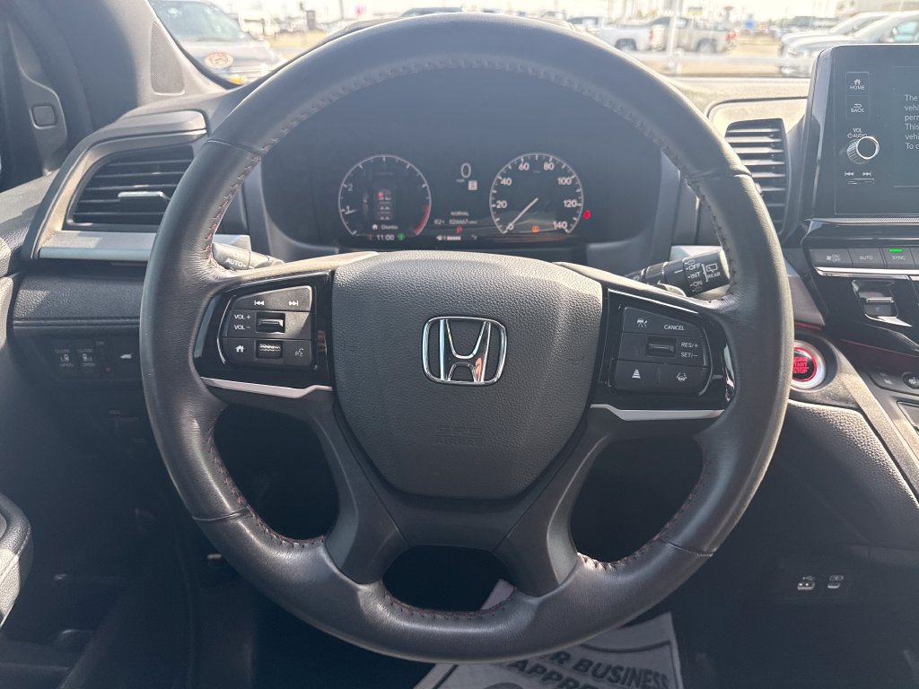 Used 2025 Honda Odyssey Sport-L image 17