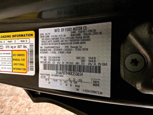 Used 2019 Ford Fusion SE AWD/4WD image 32