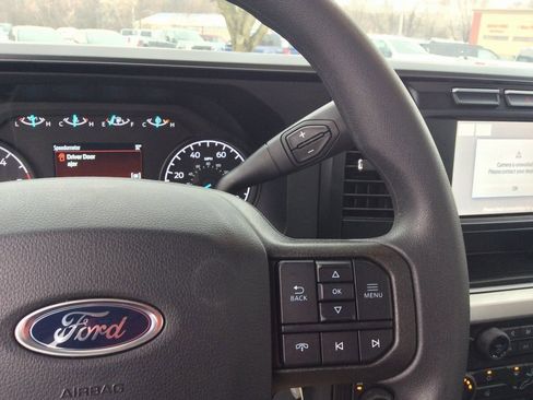 Used 2024 Ford F350 XL w/ Snow Plow Prep Package image 40