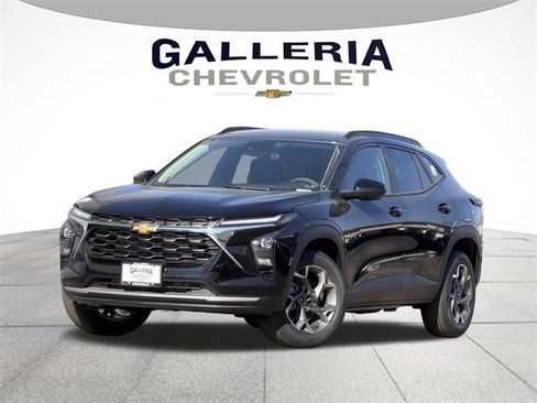 New 2026 Chevrolet Trax LT image 1