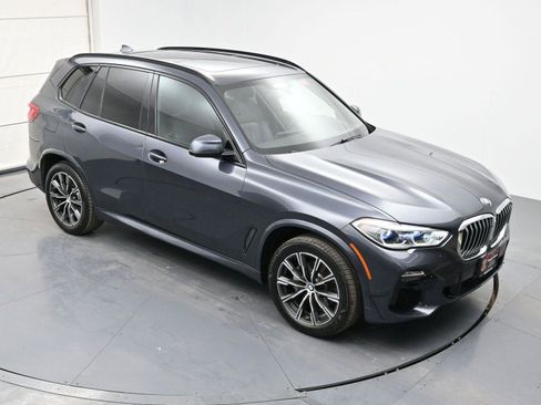 Used 2020 BMW X5 xDrive40i w/ M Sport Package image 38