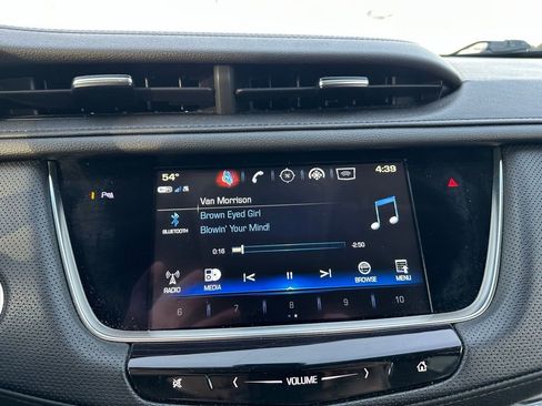 Used 2019 Cadillac XT5 Premium Luxury image 29