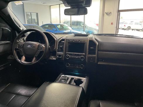 Used 2020 Ford Expedition XLT w/ Equipment Group 202A image 31