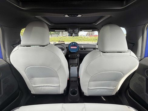 Used 2026 MINI Cooper 4-Door Hardtop FWD image 20