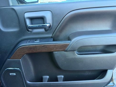 Used 2017 GMC Sierra 1500 Denali w/ Denali Ultimate Package image 32