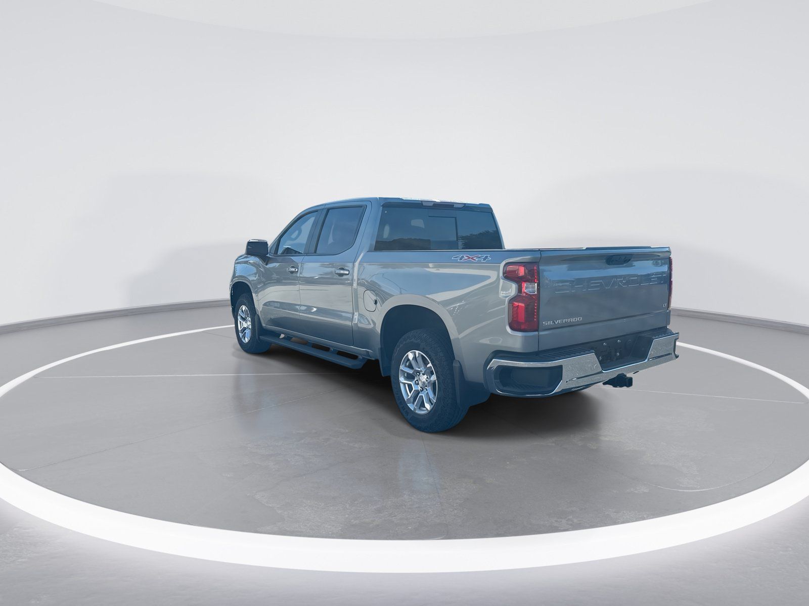 Used 2026 Chevrolet Silverado 1500 LT w/ Convenience Package II AWD/4WD image 7