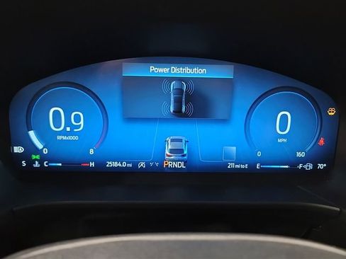 Used 2025 Ford Escape Platinum AWD/4WD image 25