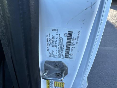 Used 2018 Ford Transit Connect XL image 13