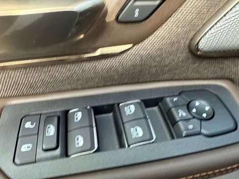 New 2026 RAM 1500 Limited w/ Bed Utility Group image 18