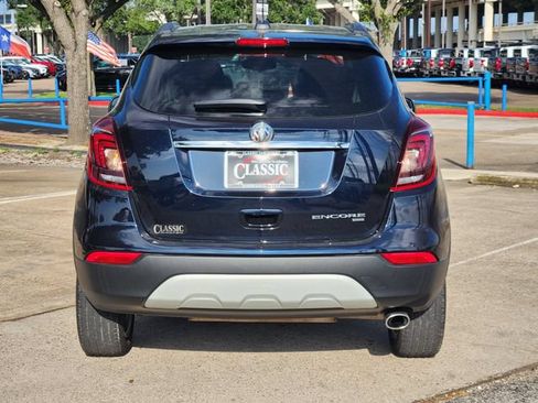 Used 2022 Buick Encore Preferred w/ Safety Package AWD/4WD image 6