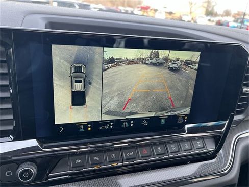 Certified 2022 Chevrolet Silverado 1500 ZR2 w/ Technology Package image 22