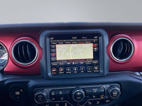Used 2021 Jeep Wrangler Unlimited Rubicon AWD/4WD image 10