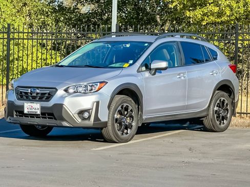 Used 2023 Subaru Crosstrek 2.0i Premium AWD/4WD image 7