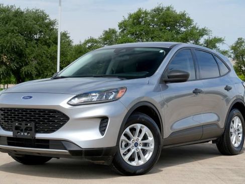 Used 2021 Ford Escape S AWD/4WD image 2