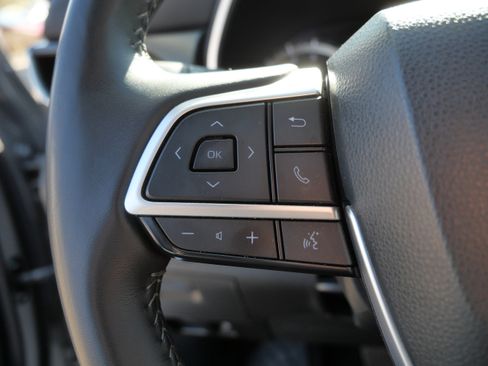 Certified 2024 Toyota Highlander XLE AWD/4WD image 28