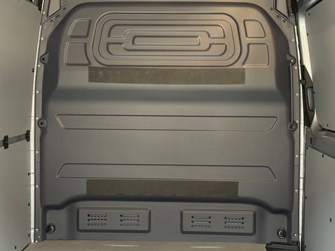 Used 2025 Mercedes-Benz Sprinter 2500 image 26