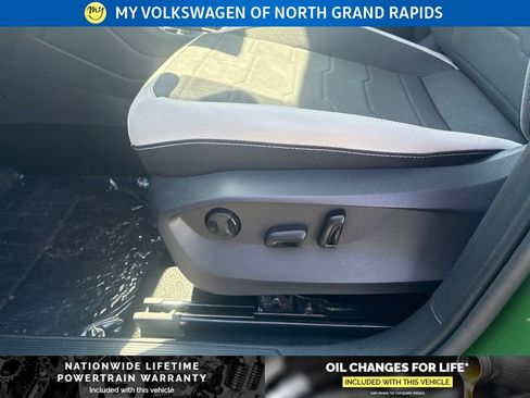 New 2026 Volkswagen Taos SE AWD/4WD image 27