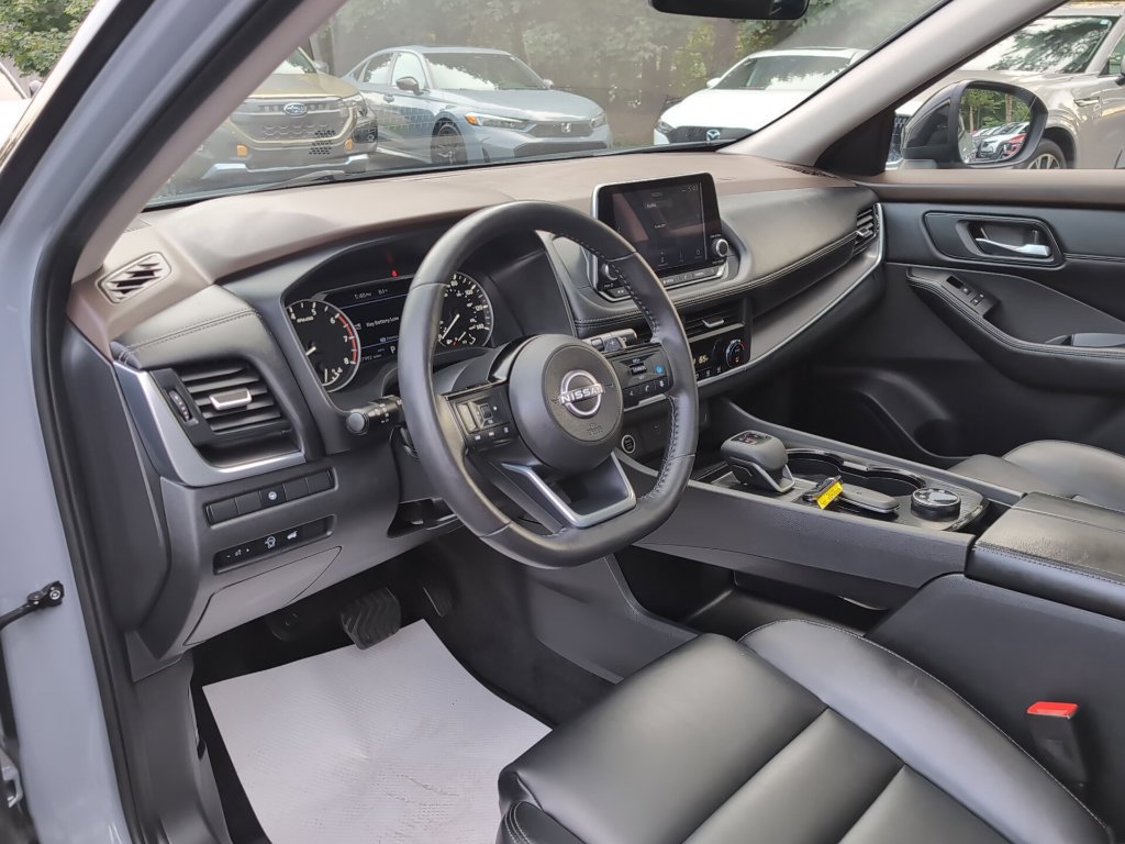 Used 2023 Nissan Rogue SV w/ SV Premium B Package AWD/4WD image 17
