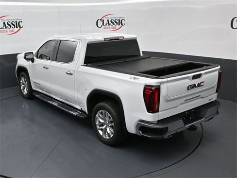 Used 2021 GMC Sierra 1500 SLT w/ X31 Off-Road Package image 14