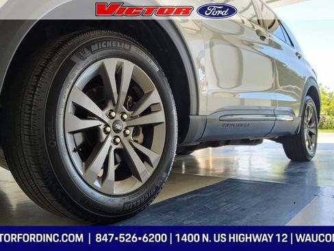 Used 2024 Ford Explorer XLT w/ Equipment Group 202A AWD/4WD image 17
