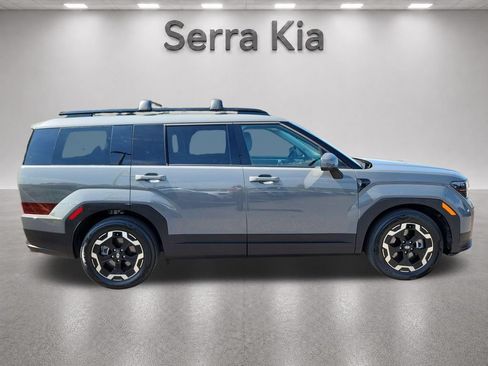 Used 2025 Hyundai Santa Fe SEL FWD image 7