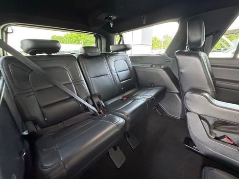 Used 2023 Lincoln Navigator L Reserve image 27