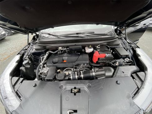 Used 2025 Acura RDX SH-AWD image 11