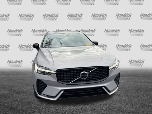 Certified 2025 Volvo XC60 B5 Plus image 41