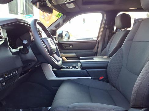 Certified 2025 Toyota Sequoia SR5 image 17