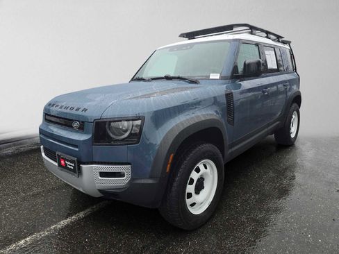 Used 2023 Land Rover Defender 110 SE AWD/4WD image 3