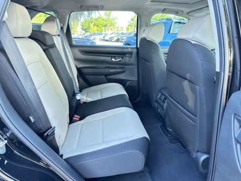 Used 2025 Honda CR-V EX image 16
