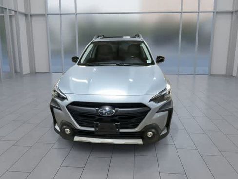 Used 2023 Subaru Outback Limited AWD/4WD image 3