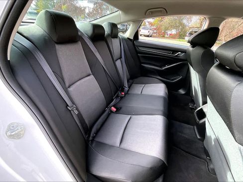 Used 2021 Honda Accord LX image 19