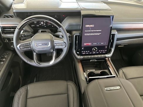 New 2026 GMC Yukon Denali w/ Denali Reserve Package AWD/4WD image 16