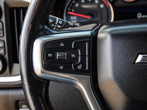 Used 2019 Chevrolet Silverado 1500 LT Trail Boss image 9