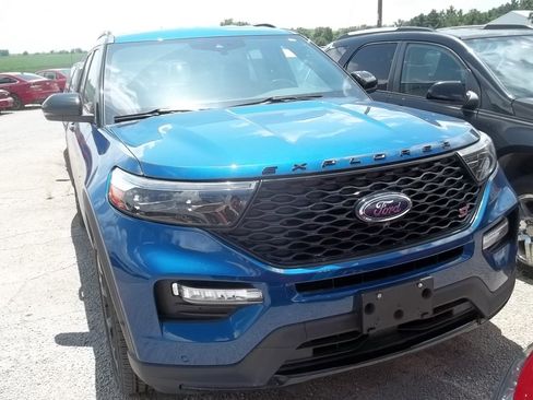 Used 2020 Ford Explorer ST w/ ST Street Pack AWD/4WD image 3