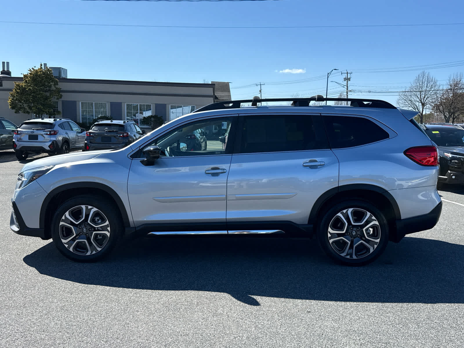 Used 2025 Subaru Ascent Limited AWD/4WD image 4