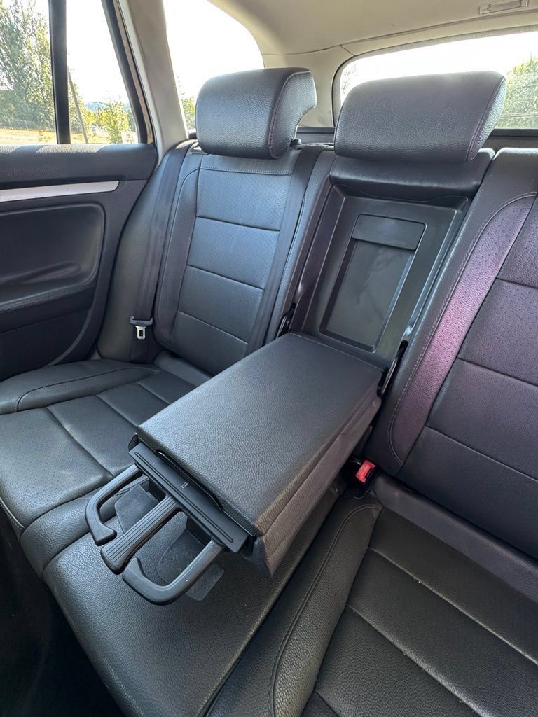 Used 2009 Volkswagen Jetta SE FWD image 21